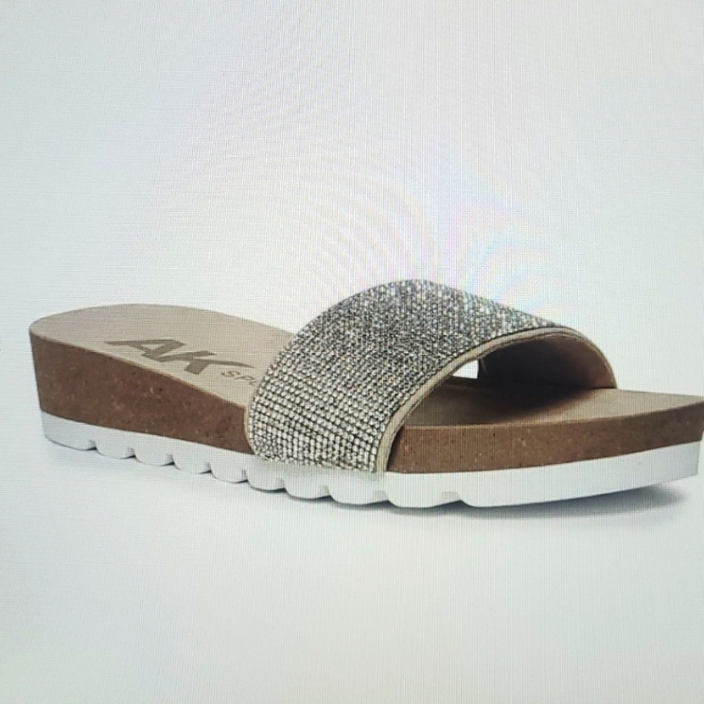 Anne Klein AK Glynis Sandals